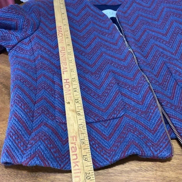 Sandro Paris Blue with Red Zig Zag Design Bolero Style Coat Jacket Blazer Size 8 - Picture 14 of 15
